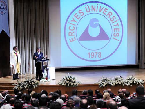 Erciyes Üniversitesi’nde Temel Atma ve Açılış Törenleri